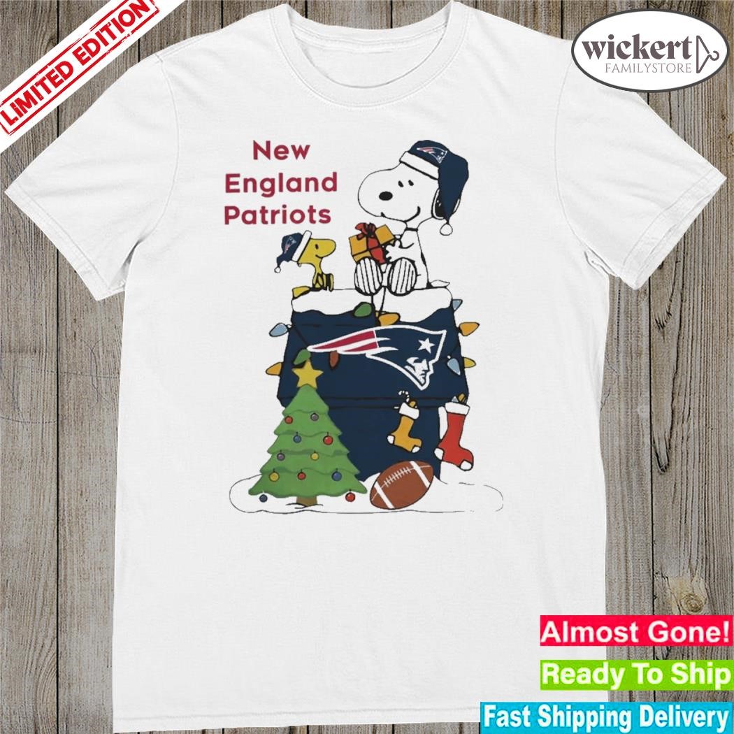 Official New England Patriots Peanuts Snoopy And Woodstock Merry Christmas 2023 Shirt