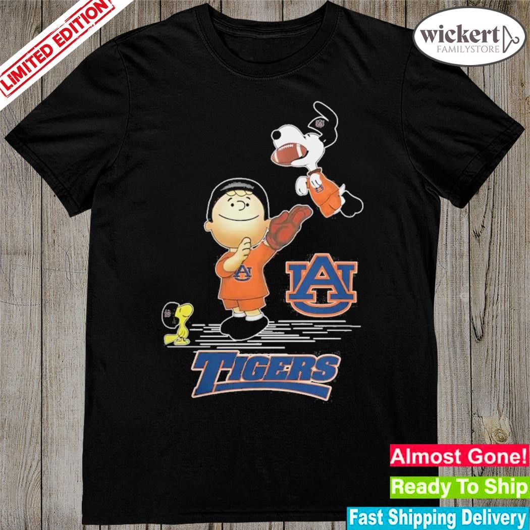 Official Snoopy And Woodstock Auburn Tigers The Peanuts Christmas 2023 shirt