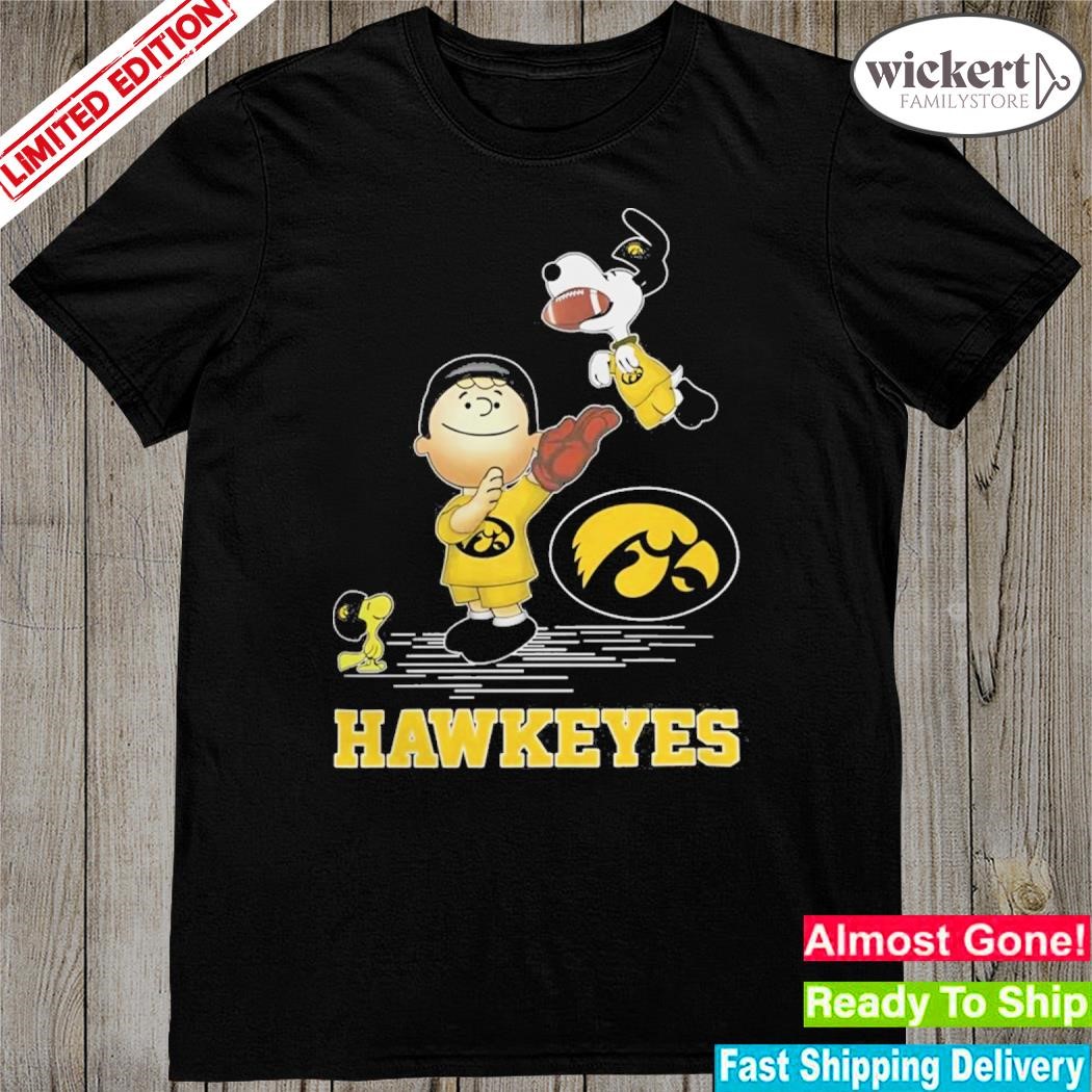 Official Snoopy And Woodstock Iowa Hawkeyes The Peanuts Christmas 2023 shirt